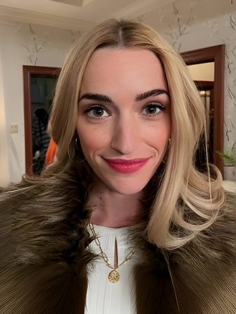 Brianne Howey  - Ginny & Georgia S2