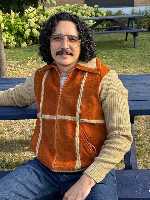 guy-with-orangevest
